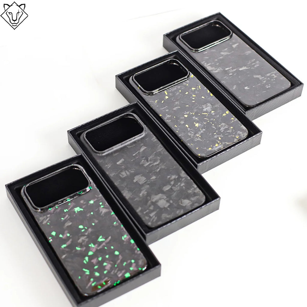 iPhone 17 Pro Max Carbon Fiber Case - Slim Military-Grade Protection Tidesmit