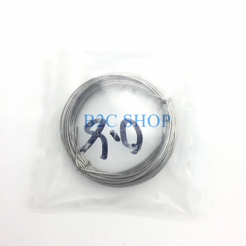 Stainless steel orthopedic cerclage wire for veterinary surgery, available in sizes 0.4-1.5mm for precise bone repair.