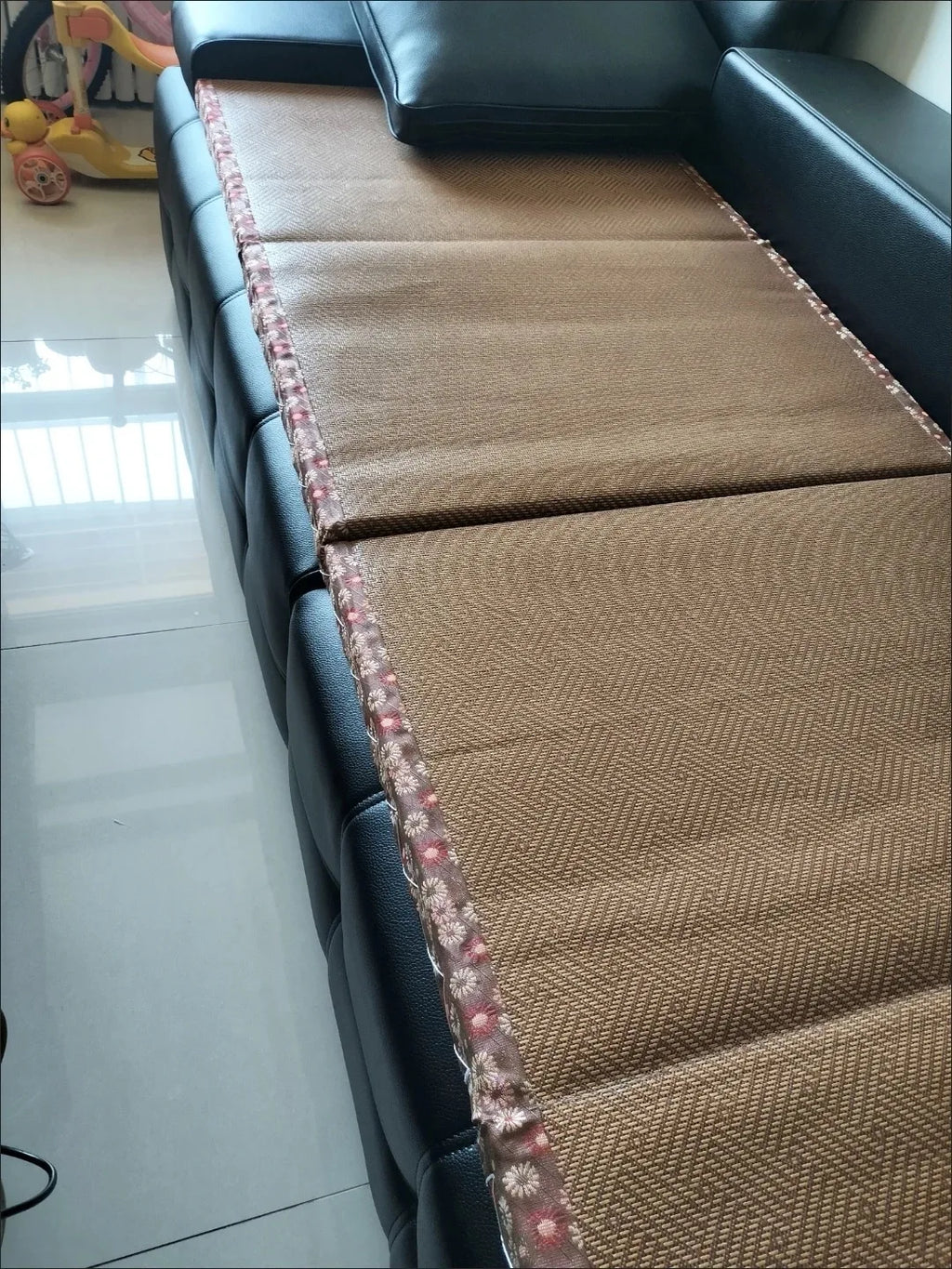 3cm/5cm Thick Japanese Style Folding Tatami Mattress with Artificial Rattan Surface Coir Core for Yoga Meditation Cooling Mat