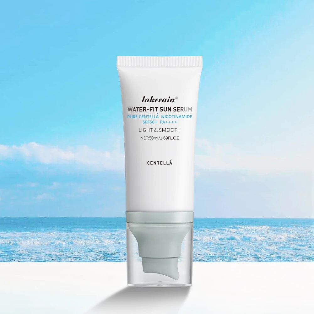 Tidesmit SPF 50+ moisturizing sun block and makeup primer texture close-up for hydrating UV protection