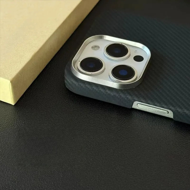 iPhone 16 Pro Max Carbon Fiber Case | Military-Grade Slim Protection Tidesmit