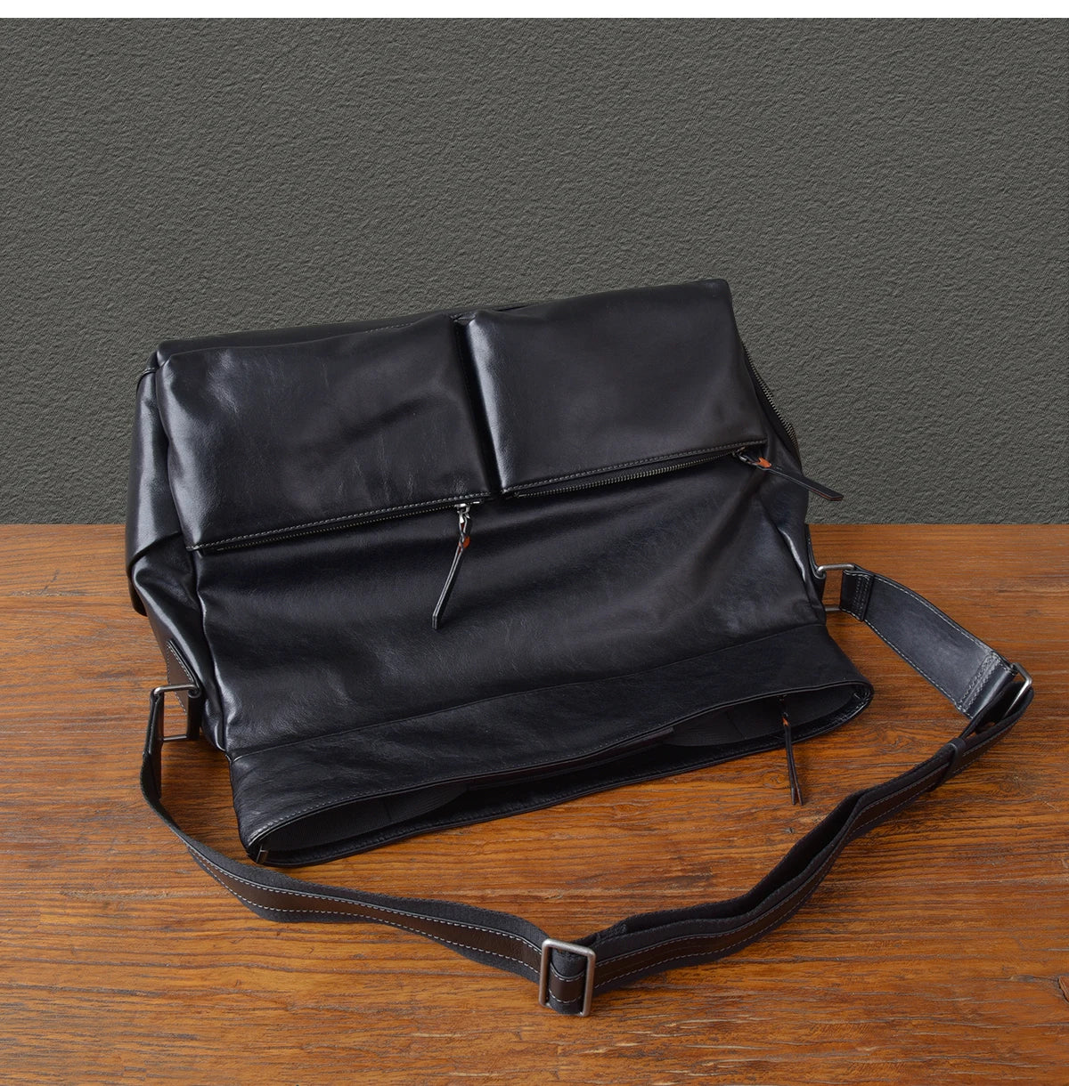Retro Designer Men New Black Cowskin Genuine Leather Travel Bag Big Capacity Casual Tote Handbag Single Shoulder Crossbody Bag