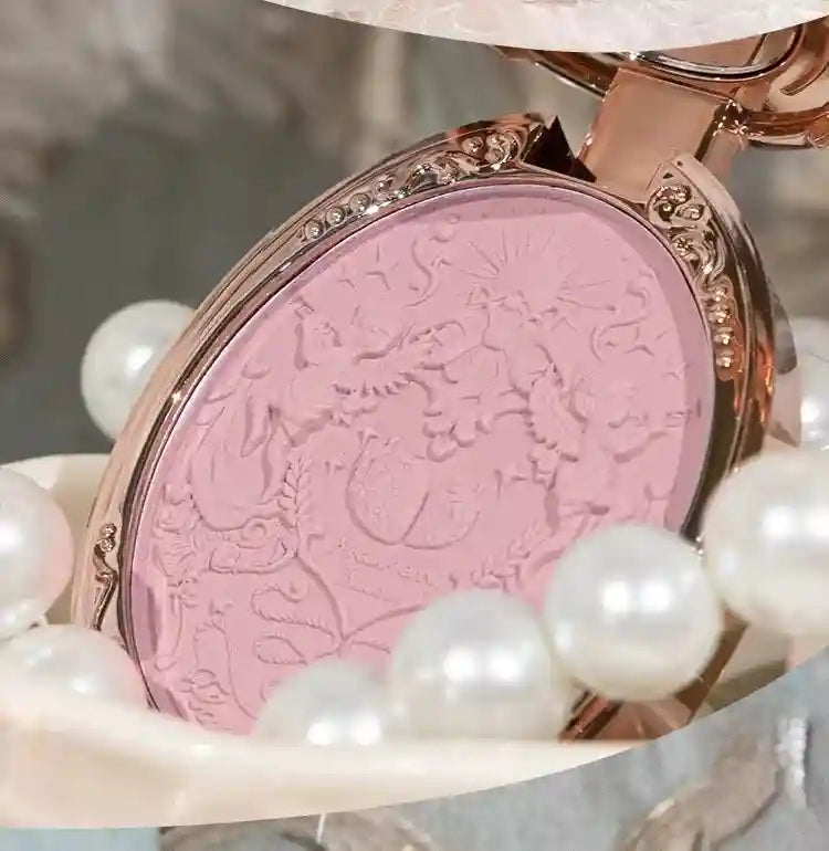 Tidesmit Flower Knows Strawberry Rococo embossed blush powder texture close-up for long-lasting face makeup