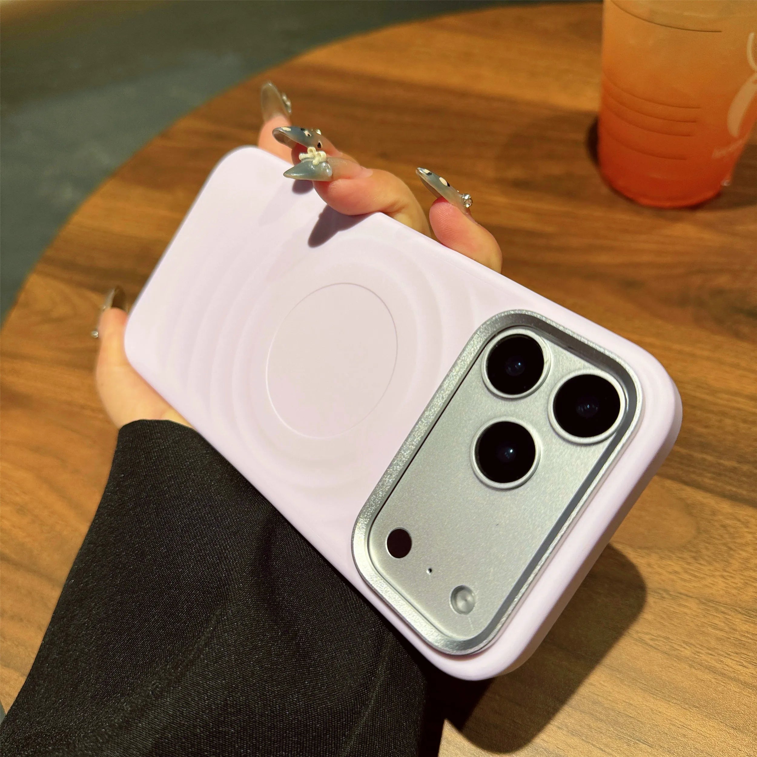 Magnetic iPhone 16 Pro Case: Slim Shockproof Silicone Cover Pink Tidesmit