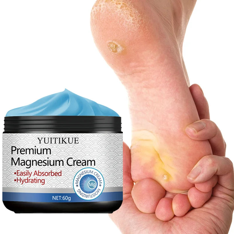 High-quality magnesium cream cares for the skin, absorbs easily, provides deep hydration, and is suitable for all skin types.