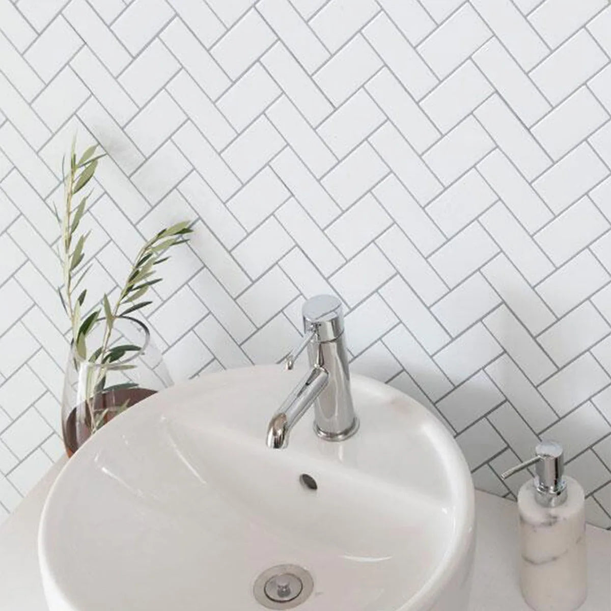 5/10Sheet Stick on Self-Adhesive Tile White Peel and Stick Tiles for Kitchen and Bathroom Herringbone Peel and Stick Back Splash