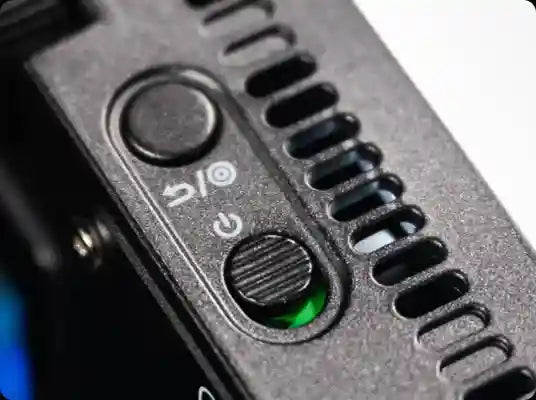Amaran Ace 25x Pocket Bi-Color LED Video Light for Content Creators Tidesmit