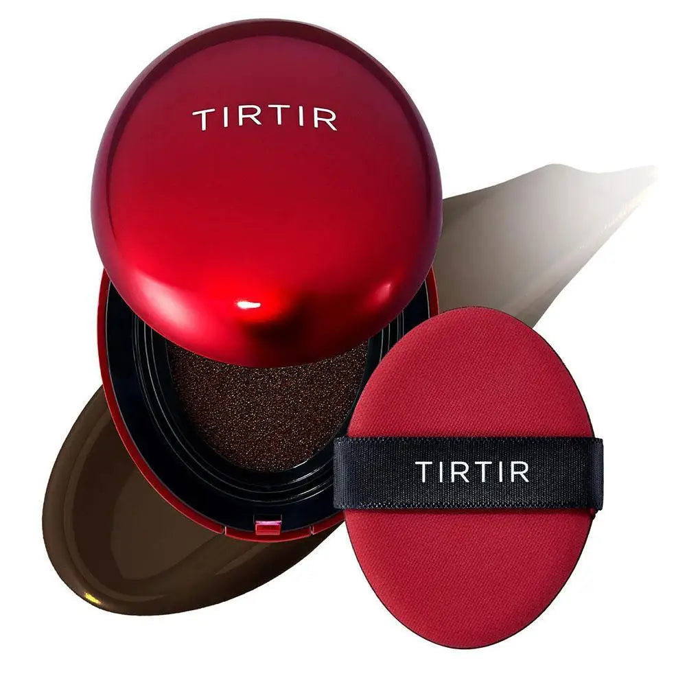Tidesmit TIRTIR BB Cream air cushion foundation texture close-up for long lasting waterproof face makeup coverage
