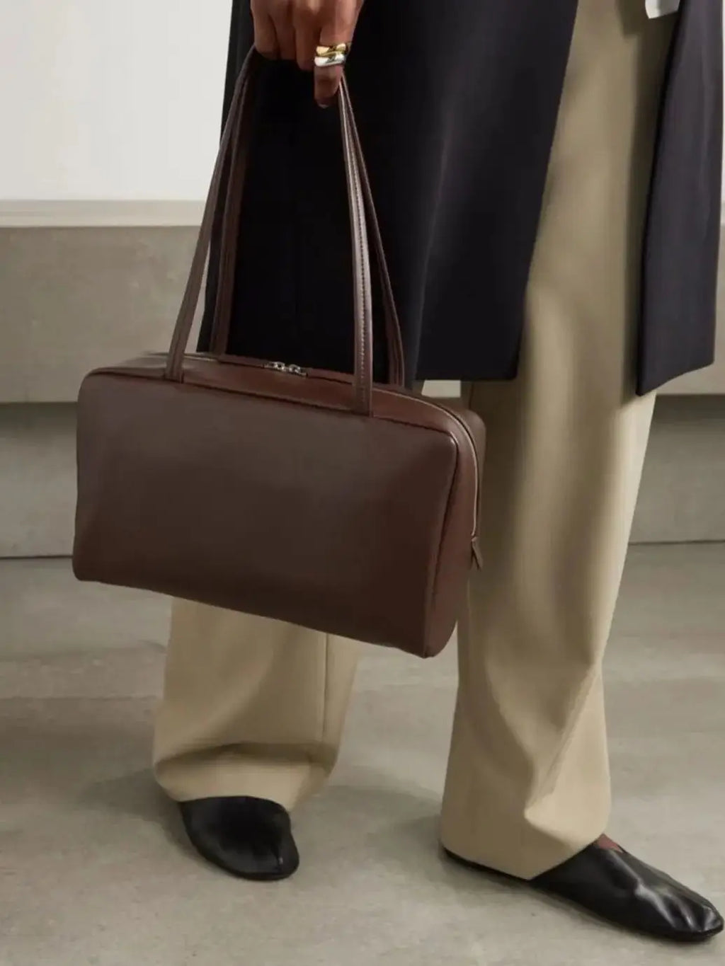 New  sheepskin bowling bag for autumn and winter 2025, high-quality long handled shoulder bag, sheepskin handbag