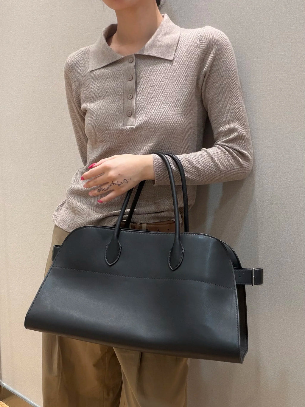 Unisex saddle leather all steel hardware inner sheepskin single shoulder large capacity hand-held horizontal bag