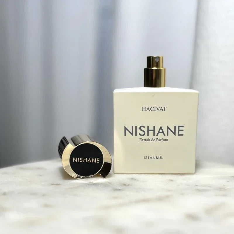 Nishane Hacivat Extrait de Parfum for men: 100ml square bottle with gold cap, luxury men’s fragrance spray.