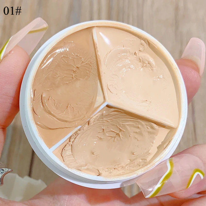 Tidesmit 3 color concealer palette showing high coverage shade swatches for dark circles and nose contour