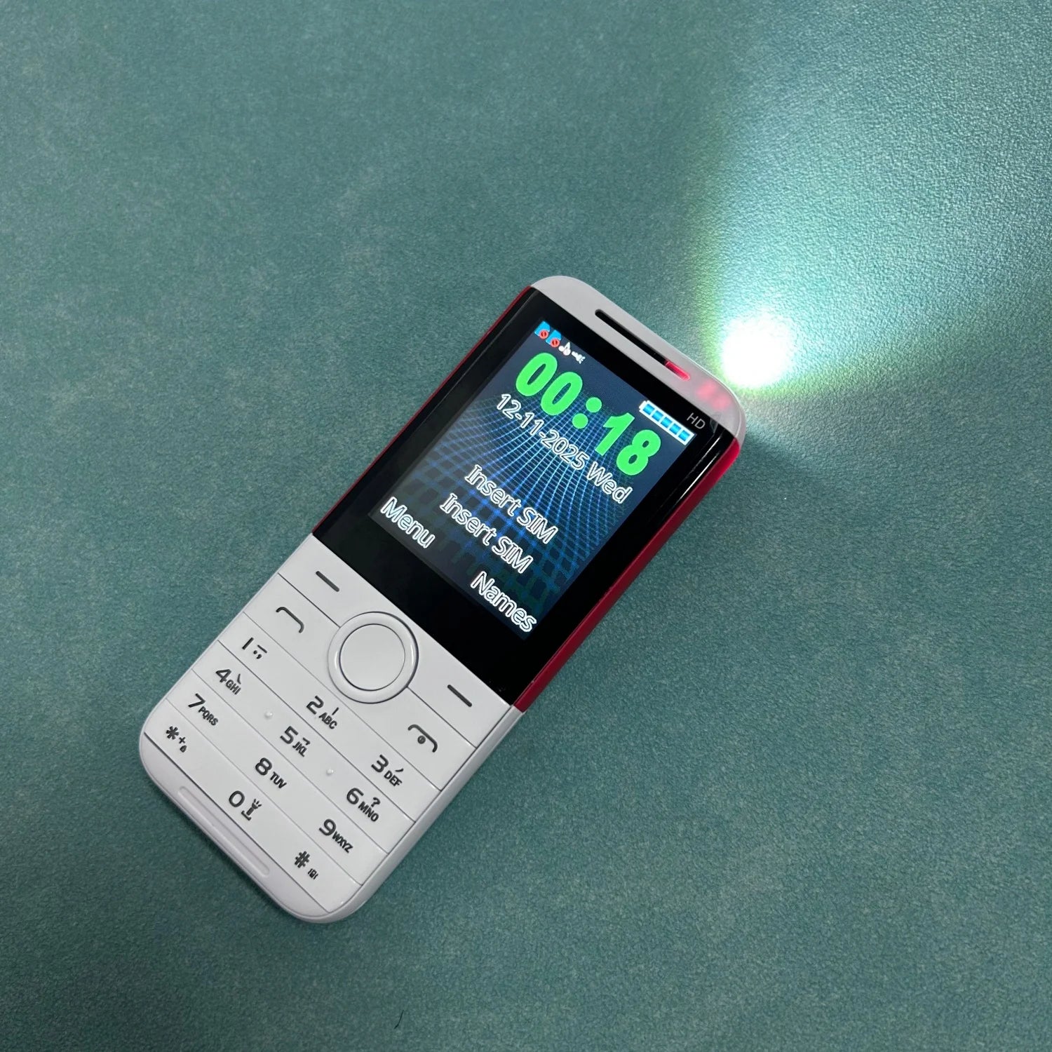 New HOSWN H29 4G Cellphone 2.8Inches Screen LTE Dual SIM Cards 6800mAh With Loud Speaker Powerful Flashlight Mobile Phone