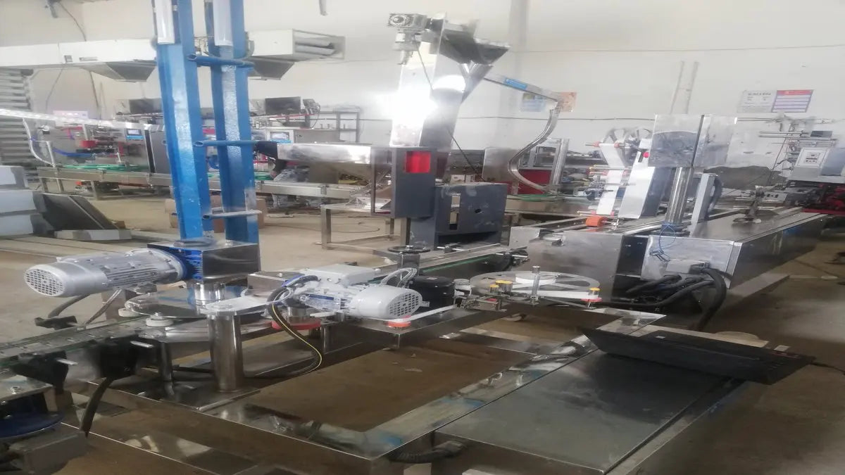Advanced Best Technology Pouch Packing Machines Easy Operation for Cartons Foil Cans Film Paper for Plastic Gear Components